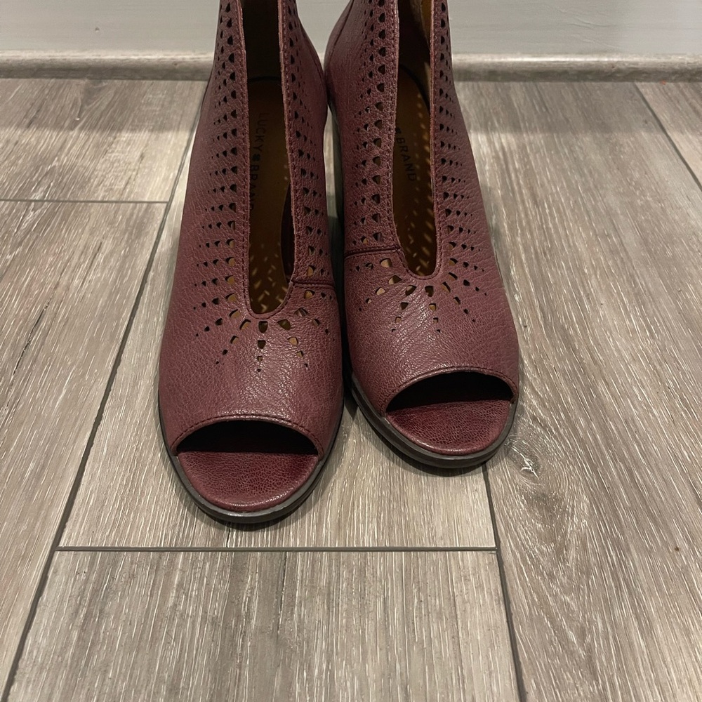 Lucky Brand Red Ankle Boots with Open Toe and Intricate Perforated Detailing